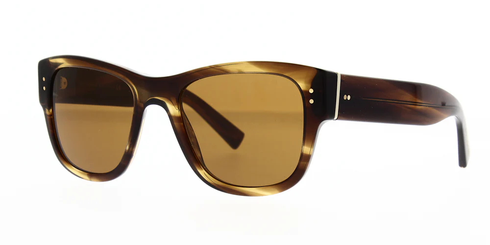Dolce & Gabbana DG4338