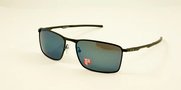 Oakley OO4106