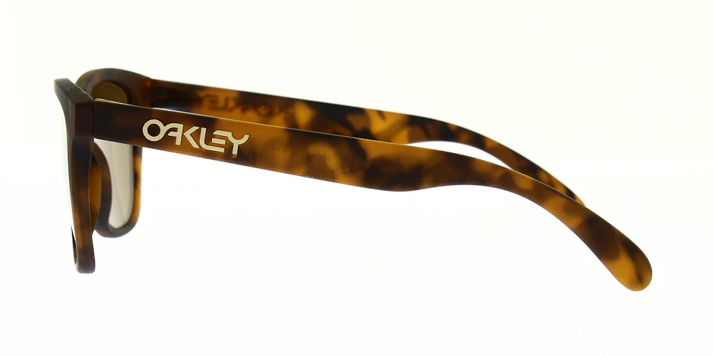Oakley Frogskins Sunglasses OO9013 - Image 109