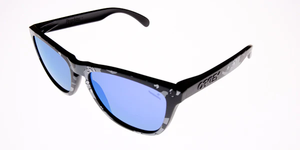 Oakley Frogskins Sunglasses OO9013 - Image 59
