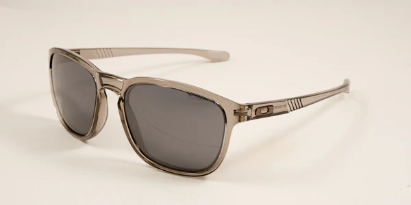 Oakley OO9223 - Image 7