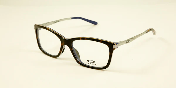 Oakley OX1127 - Image 4