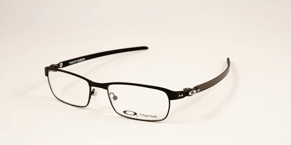 Oakley OX5094 - Image 2