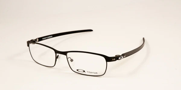 Oakley OX5094 - Image 3