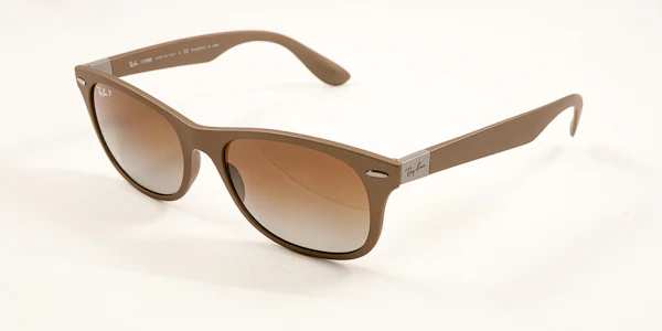 Ray Ban RB4207 - Image 3